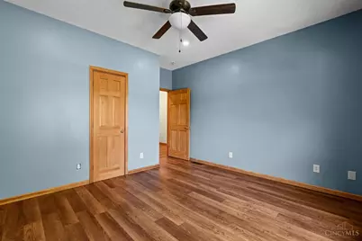 837 Leslie Drive, Washington Township, OH 45177 - Photo 31
