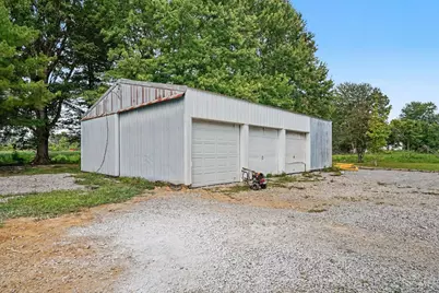 1649 Main Street W, Lewis Township, OH 45119 - Photo 21