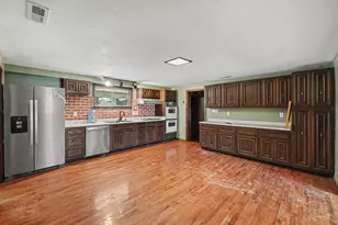 1649 Main Street W, Lewis Township, OH 45119 - Photo 7