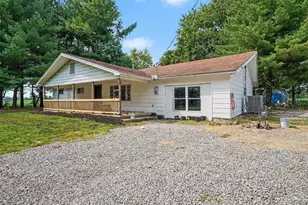 1649 Main Street W, Lewis Township, OH 45119 - Photo 5