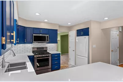 5525 Scarlet Maple Court, Milford, OH 45150 - Photo 13