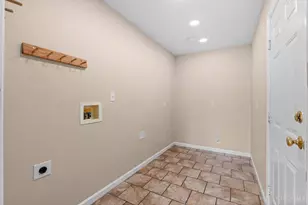 5525 Scarlet Maple Ct, Miami Township, OH 45150 - Photo 21