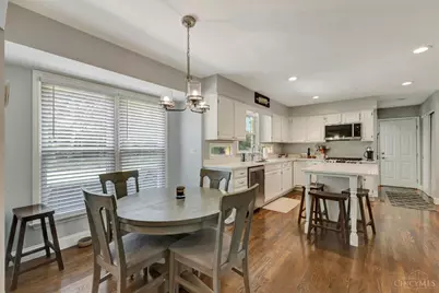 8033 Old Stable Court, West Chester, OH 45069 - Photo 9