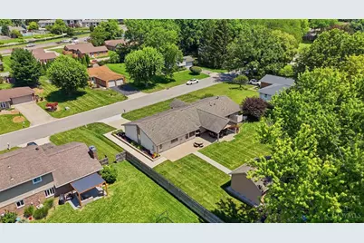 1080 Heathshire Drive, Centerville, OH 45459 - Photo 9