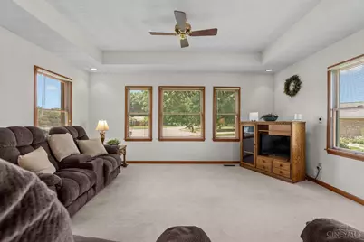 824 Kelly Drive, Wilmington, OH 45177 - Photo 7