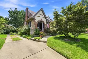 1627 Harbeson Ave, Cincinnati, OH 45224 - Photo 3