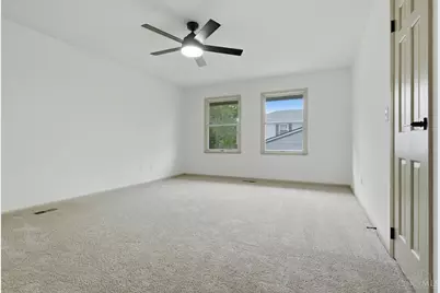 5748 Reswin Drive, Fairfield, OH 45014 - Photo 11