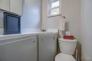 8991 Eldora Dr, Sycamore Township, OH 45236 - Photo 21
