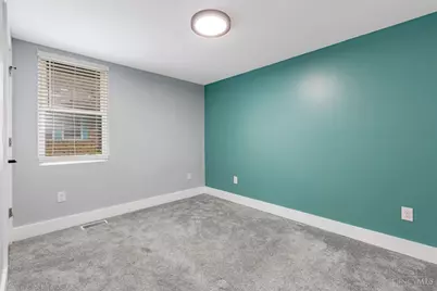 5520 Davies Place, Cincinnati, OH 45227 - Photo 23