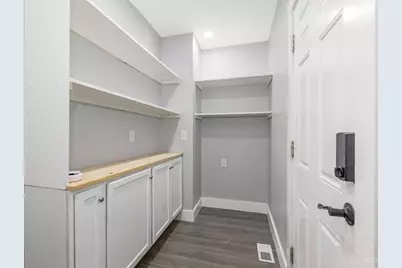 5520 Davies Place, Cincinnati, OH 45227 - Photo 11