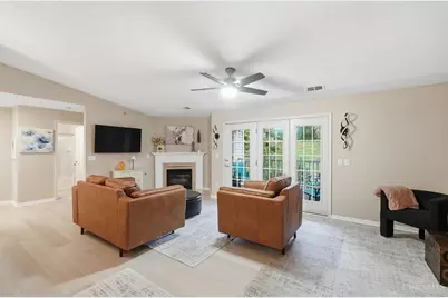 5449 Michelles Oak Court #I, Green Township, OH 45248 - Photo 3