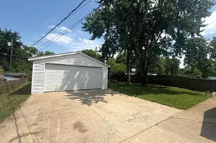 2050 John St, Saint Clair Township, OH 45011 - Photo 3