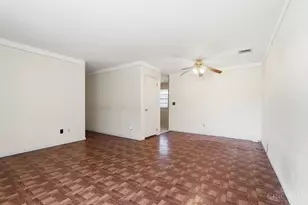 266 Nelson Ln, Springdale, OH 45246 - Photo 5