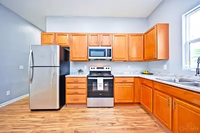 3810 Llewellyn Avenue, Cincinnati, OH 45223 - Photo 7