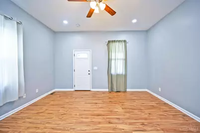 3810 Llewellyn Avenue, Cincinnati, OH 45223 - Photo 17