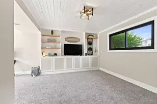 9869 Greenriver Dr, Colerain Township, OH 45231 - Photo 23