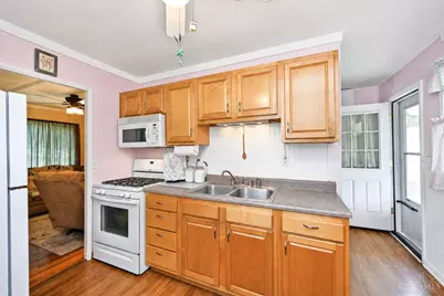 10937 Ohio Avenue, Sharonville, OH 45241 - Photo 7
