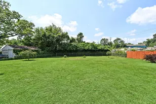 10937 Ohio Ave, Sharonville, OH 45241 - Photo 3