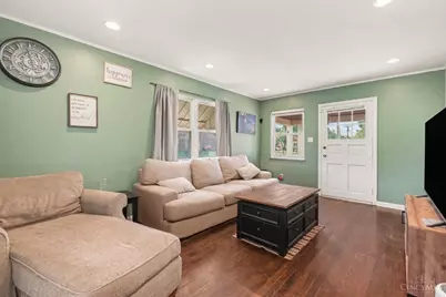 1900 Knollridge Lane, Cincinnati, OH 45231 - Photo 3