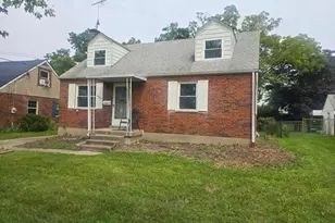 1604 Sanborn Dr, Reading, OH 45215 - Photo 1