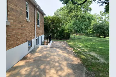 2647 Foran Drive, Cincinnati, OH 45238 - Photo 3