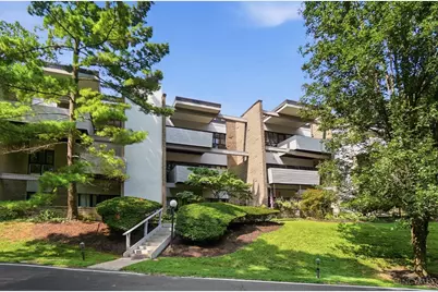 399 W Galbraith Road #109, Cincinnati, OH 45215 - Photo 1