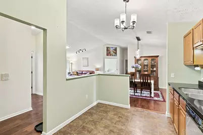 8512 Breezewood Court #208, West Chester, OH 45069 - Photo 9