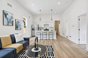 4704 Ward St, Cincinnati, OH 45227 - Photo 3