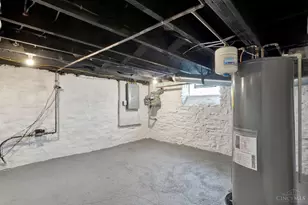 4704 Ward St, Cincinnati, OH 45227 - Photo 19