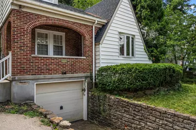 3445 Oak View Place, Cincinnati, OH 45209 - Photo 3