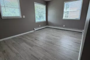 2715 Powell Dr, Cincinnati, OH 45211 - Photo 33