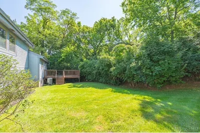 8259 Ravenwood Way, West Chester, OH 45069 - Photo 7