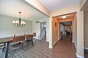 4249 Hidden Creek Ct, Union Township, OH 45103 - Photo 5
