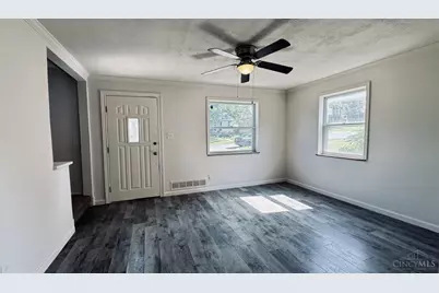 521 Maple Drive, Reading, OH 45215 - Photo 3