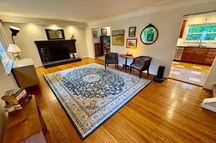 1600 Barnsdale Ct, Anderson Township, OH 45230 - Photo 5