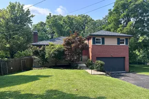 1600 Barnsdale Ct, Anderson Township, OH 45230 - Photo 1