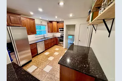 1600 Barnsdale Court, Anderson Township, OH 45230 - Photo 5