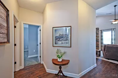 873 E Anson Drive, Union Township, OH 45245 - Photo 27