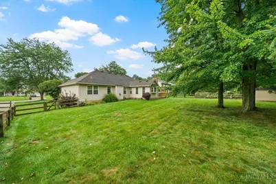 9886 Stonebridge Drive, Symmes Township, OH 45140 - Photo 35