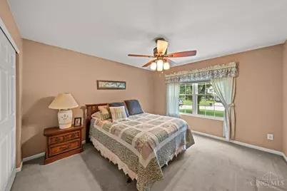 9886 Stonebridge Drive, Symmes Township, OH 45140 - Photo 17