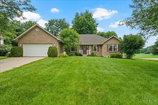 9886 Stonebridge Dr, Symmes Township, OH 45140 - Photo 1