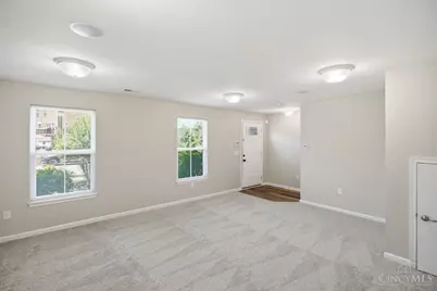 9550 Cobblestone Walk, West Chester, OH 45069 - Photo 7