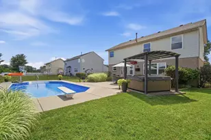 7166 Kendrick Ct, Fairfield Township, OH 45011 - Photo 9