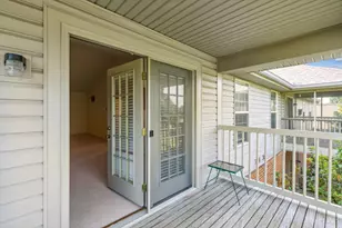8021 Pinnacle Point Dr, West Chester, OH 45069 - Photo 3