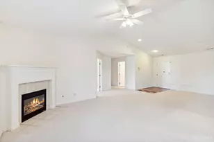 8021 Pinnacle Point Dr, West Chester, OH 45069 - Photo 9
