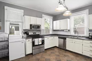 1747 Compton Rd, Cincinnati, OH 45231 - Photo 7