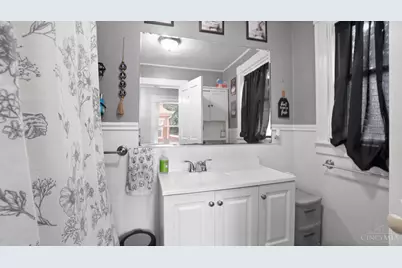 1747 Compton Road, Cincinnati, OH 45231 - Photo 15