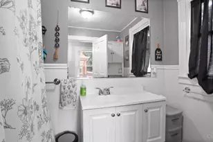1747 Compton Rd, Cincinnati, OH 45231 - Photo 15