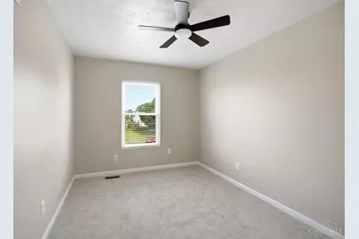 944 Fox Croft Place, Trenton, OH 45067 - Photo 19