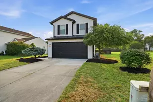 944 Foxcroft Pl, Trenton, OH 45067 - Photo 1
